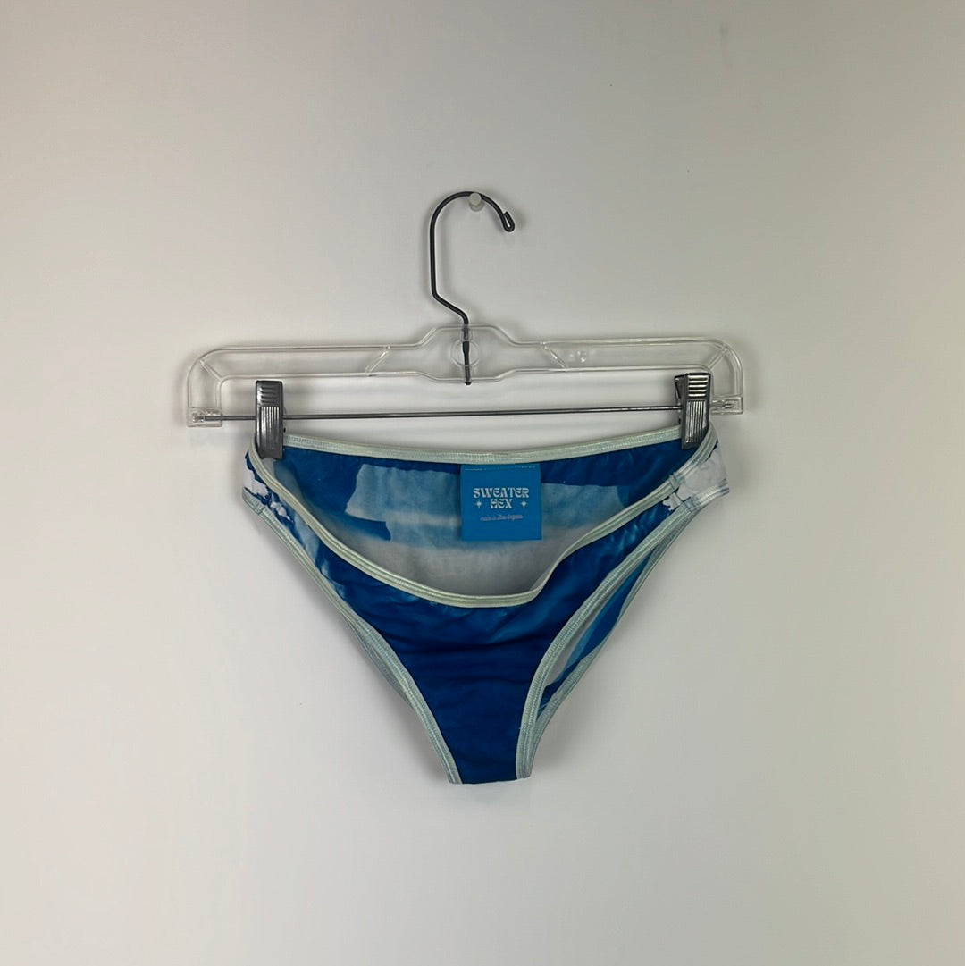 XL “WE ARE EVERYWHERE” Undies!